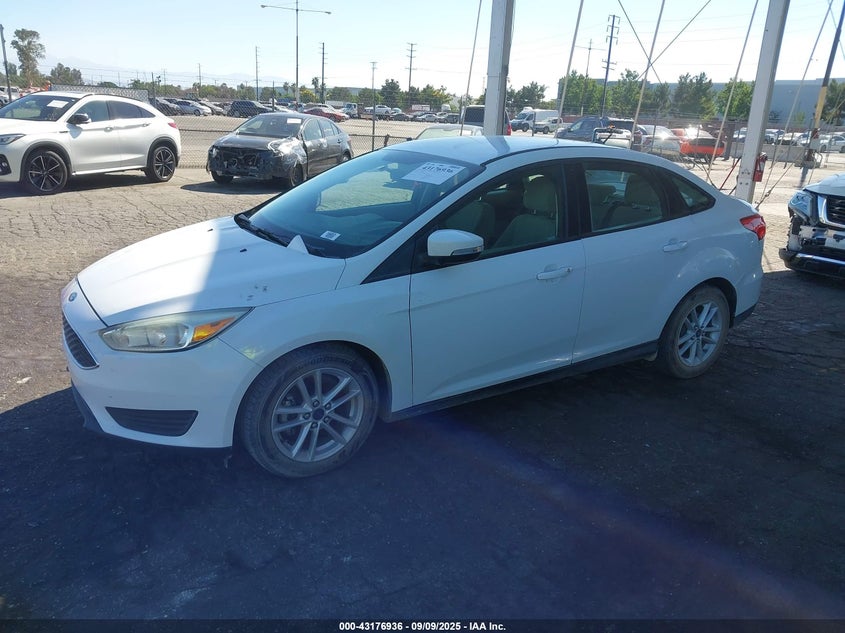2015 FORD FOCUS SE - 1FADP3F24FL250085