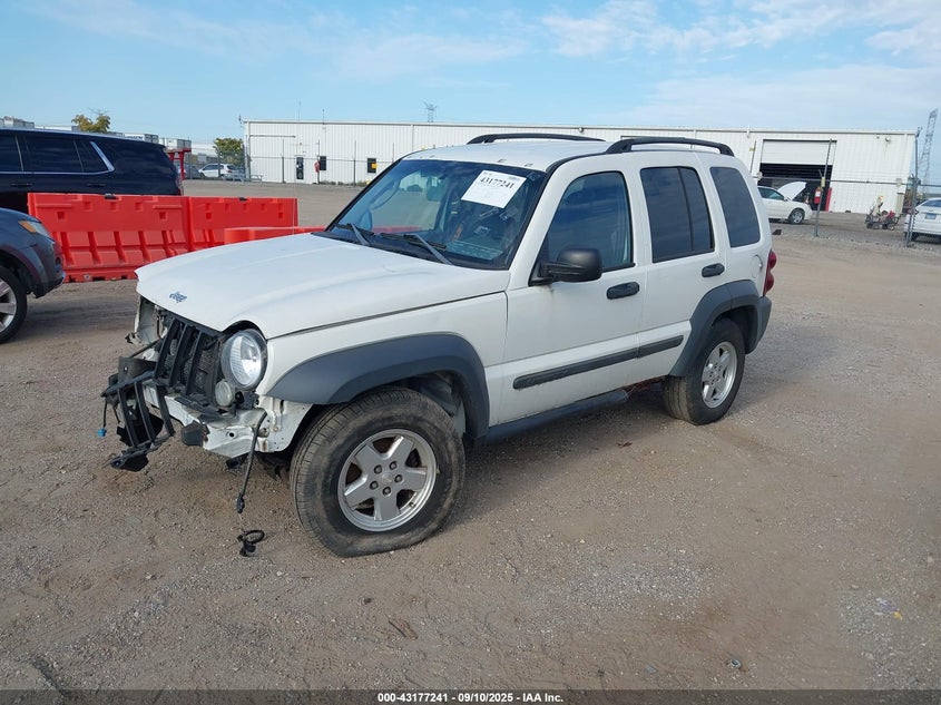 1J4GL48K06W252799 2006 JEEP LIBERTY (NORTH AMERICA) photo no. 2
