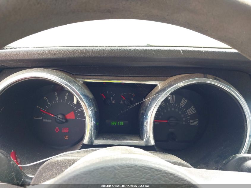 2007 Ford Mustang V6 Deluxe/V6 Premium VIN: 1ZVFT80N175311720 Lot: 43177359