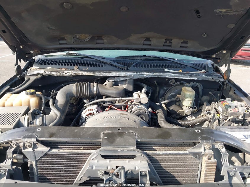 2000 Chevrolet Silverado 1500 VIN: 1GCEC14W4YZ199076 Lot: 43177416