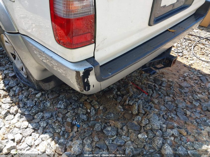 2000 Toyota 4Runner Limited V6 VIN: JT3HN87R9Y0281805 Lot: 43177472