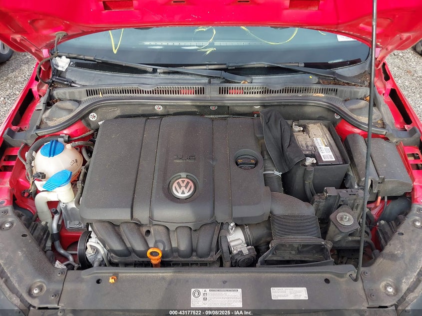 2013 VOLKSWAGEN JETTA 2.5L SE - 3VWDP7AJ6DM407432