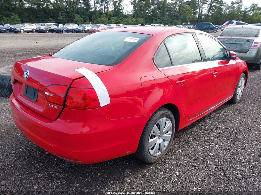 2013 VOLKSWAGEN JETTA 2.5L SE - 3VWDP7AJ6DM407432