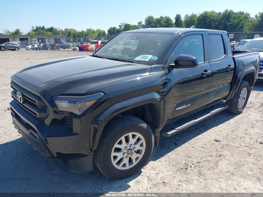 2024 TOYOTA TACOMA SR5 4WD 3TMLB5JN4RM068147