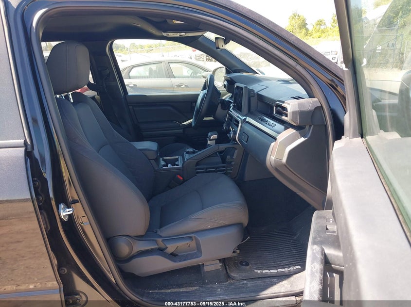 2024 TOYOTA TACOMA SR5 4WD 3TMLB5JN4RM068147