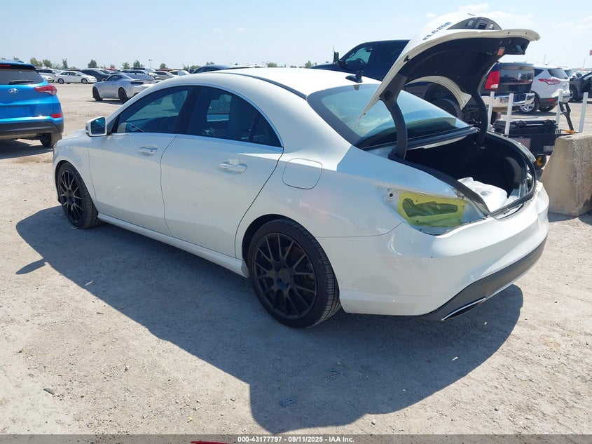 2018 Mercedes-Benz Cla 250 WDDSJ4EB5JN526223 photo #4