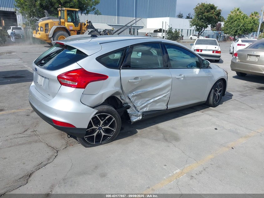 2017 FORD FOCUS SEL - 1FADP3M21HL225070