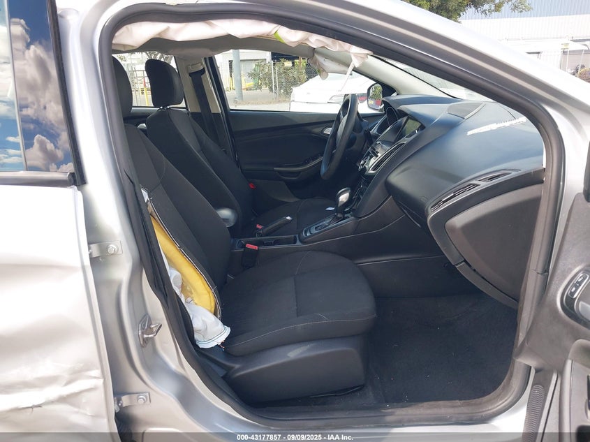 2017 FORD FOCUS SEL - 1FADP3M21HL225070