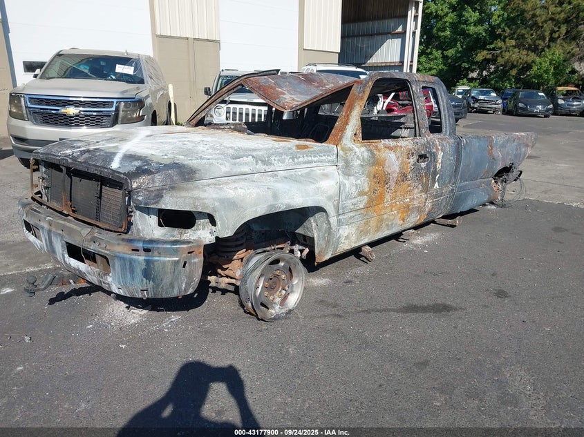 3B7KF23761G195420 2001 DODGE RAM photo no. 2