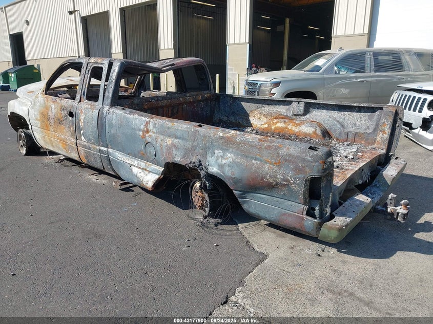 3B7KF23761G195420 2001 DODGE RAM photo no. 3