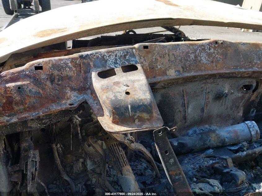 2001 Dodge Ram 2500 St VIN: 3B7KF23761G195420 Lot: 43177900