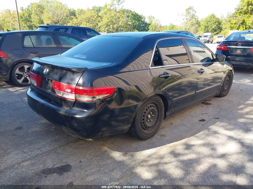 1HGCM56603A124098 2003 HONDA ACCORD photo no. 4