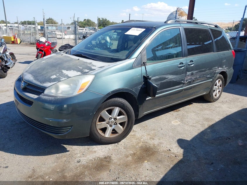 2004 Toyota Sienna Le green van gasoline 5TDZA23C74S097528 photo #3