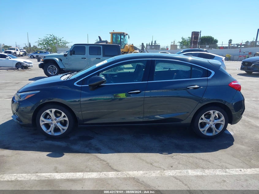 2018 CHEVROLET CRUZE PREMIER AUTO - 3G1BF6SM0JS633188