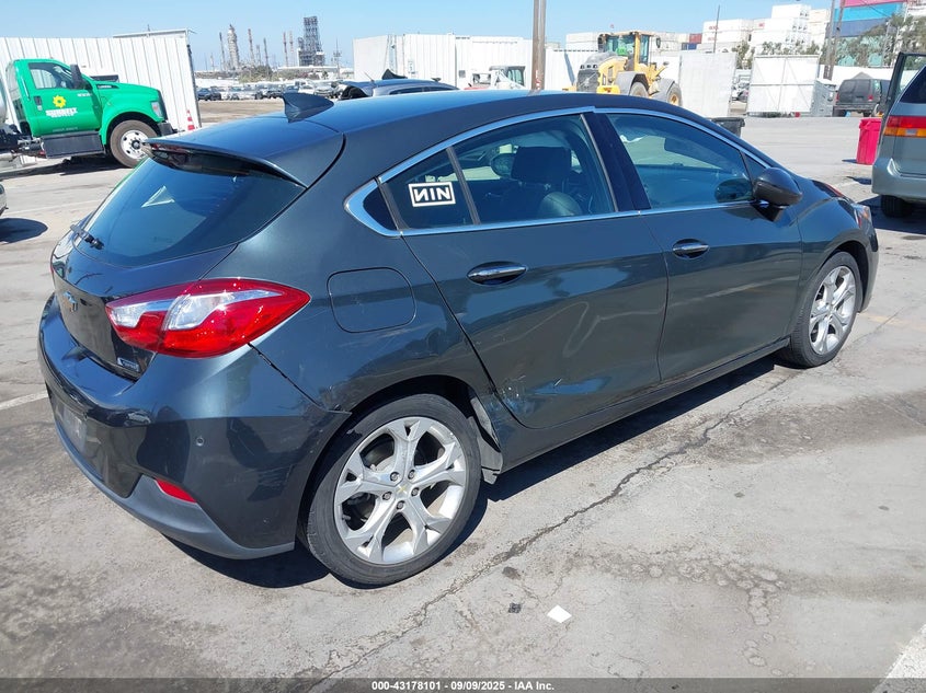 2018 CHEVROLET CRUZE PREMIER AUTO - 3G1BF6SM0JS633188