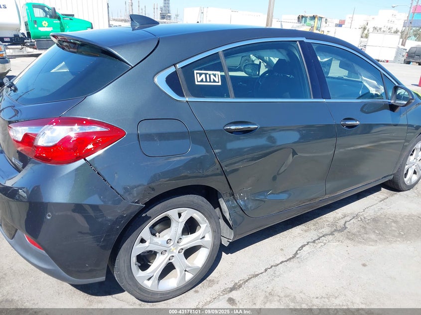 2018 CHEVROLET CRUZE PREMIER AUTO - 3G1BF6SM0JS633188