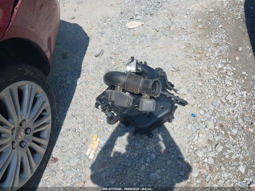 2013 Hyundai Genesis 3.8 VIN: KMHGC4DD6DU220912 Lot: 43178348