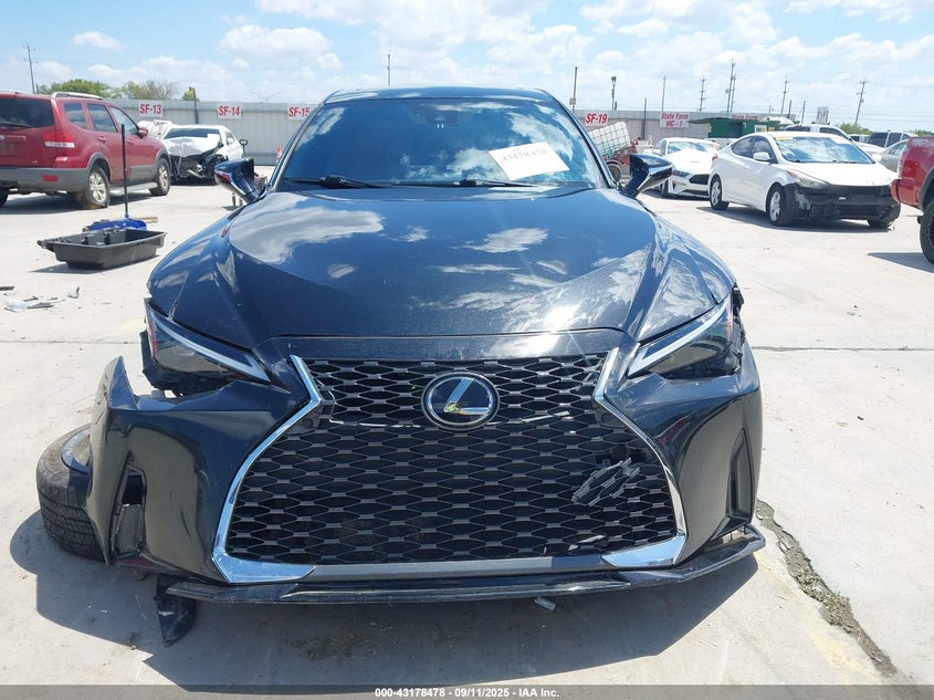 2023 LEXUS IS 300 - JTHDA1D21P5124550