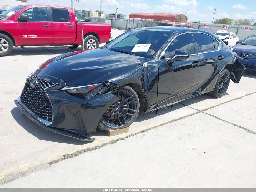 2023 LEXUS IS 300 - JTHDA1D21P5124550