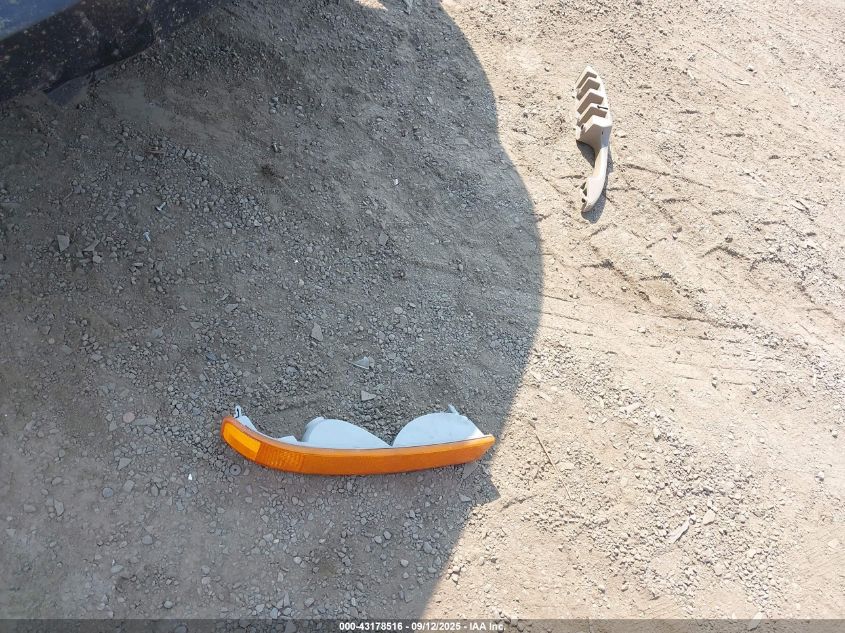 2007 Chevrolet Express G1500 VIN: 1GCFG15XX71249900 Lot: 43178516