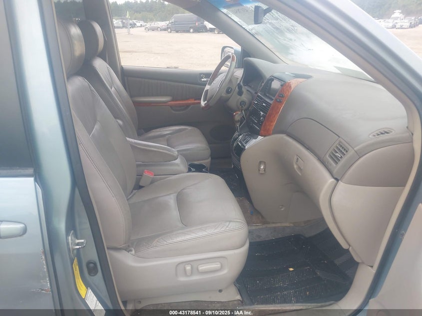 5TDBK22C38S022024 2008 TOYOTA SIENNA photo no. 5