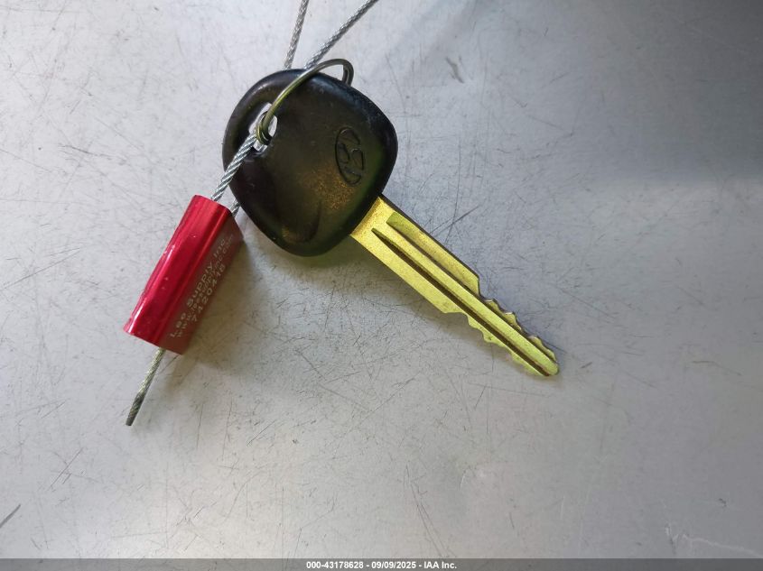 2004 Hyundai Accent VIN: KMHCF35C74U310141 Lot: 43178628