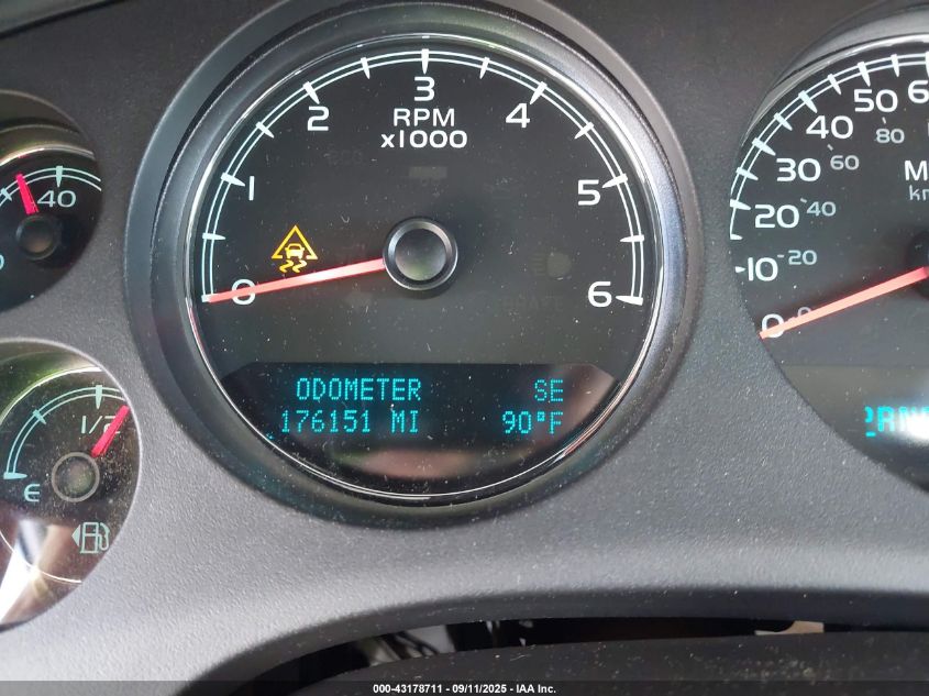 2010 Chevrolet Tahoe Lt VIN: 1GNUKBE05AR662449 Lot: 43178711