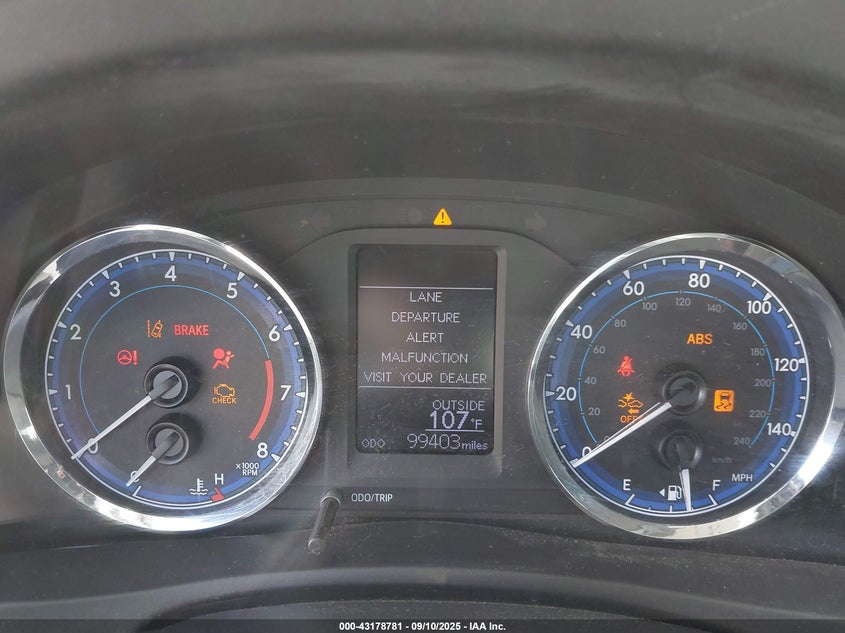 2018 TOYOTA COROLLA L/LE/XLE/SE/XSE - 5YFBURHE5JP813892