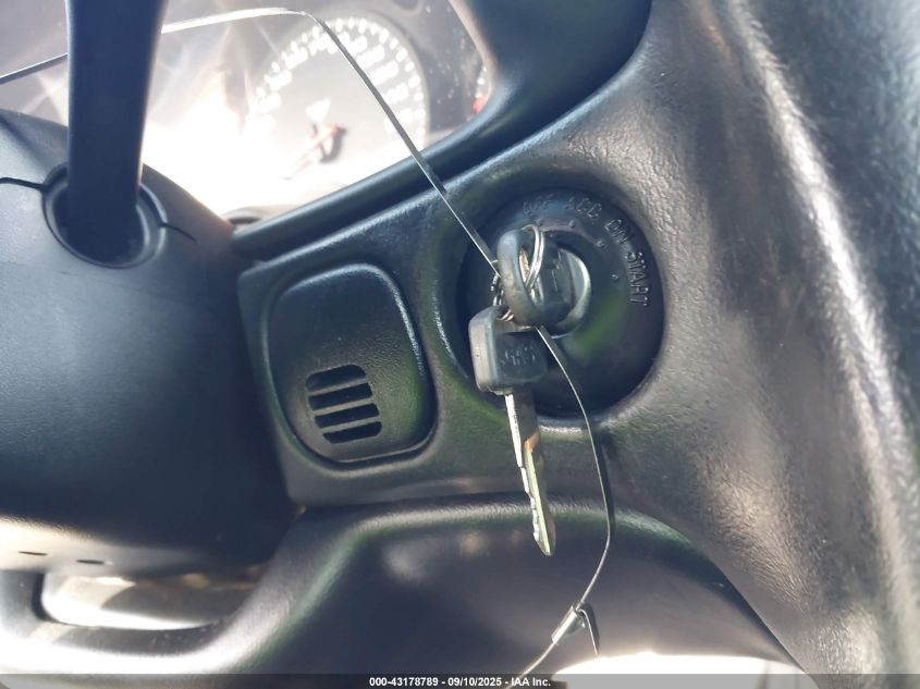 1998 Chevrolet Corvette VIN: 1G1YY22G7W5123221 Lot: 43178789