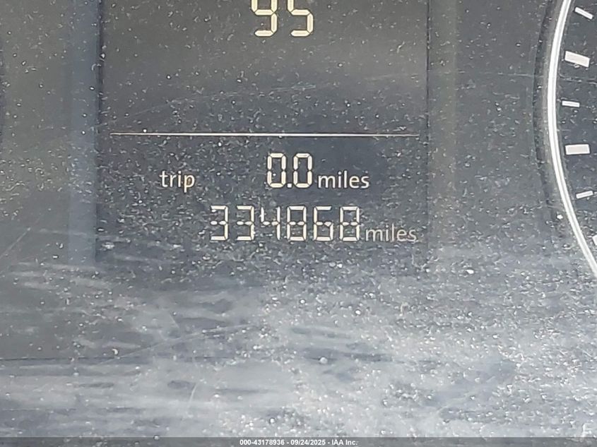 2012 Volkswagen Passat 2.5L S VIN: 1VWAH7A31CC030333 Lot: 43178936