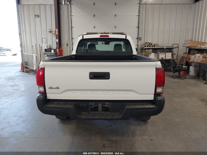 2018 TOYOTA TACOMA SR 5TFSX5ENXJX058213