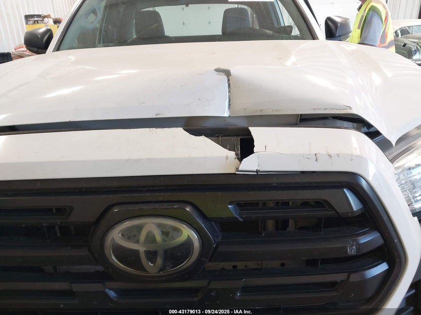 2018 TOYOTA TACOMA SR 5TFSX5ENXJX058213