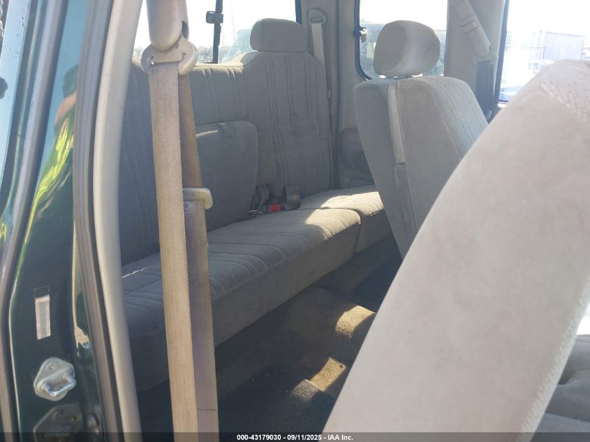 2002 Toyota Tundra Sr5 V8 VIN: 5TBRT34182S238657 Lot: 43179030