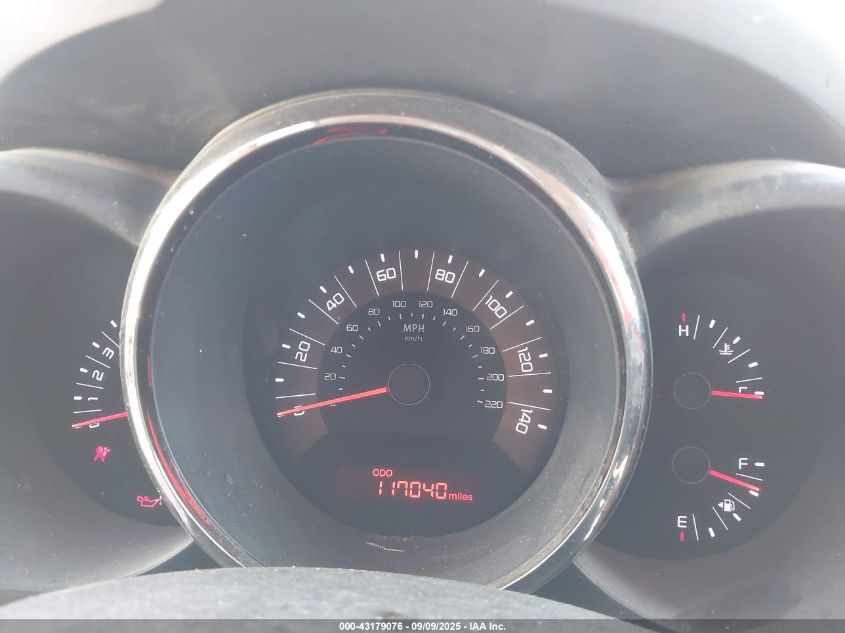 2011 Kia Soul Sport VIN: KNDJT2A29B7705123 Lot: 43179076