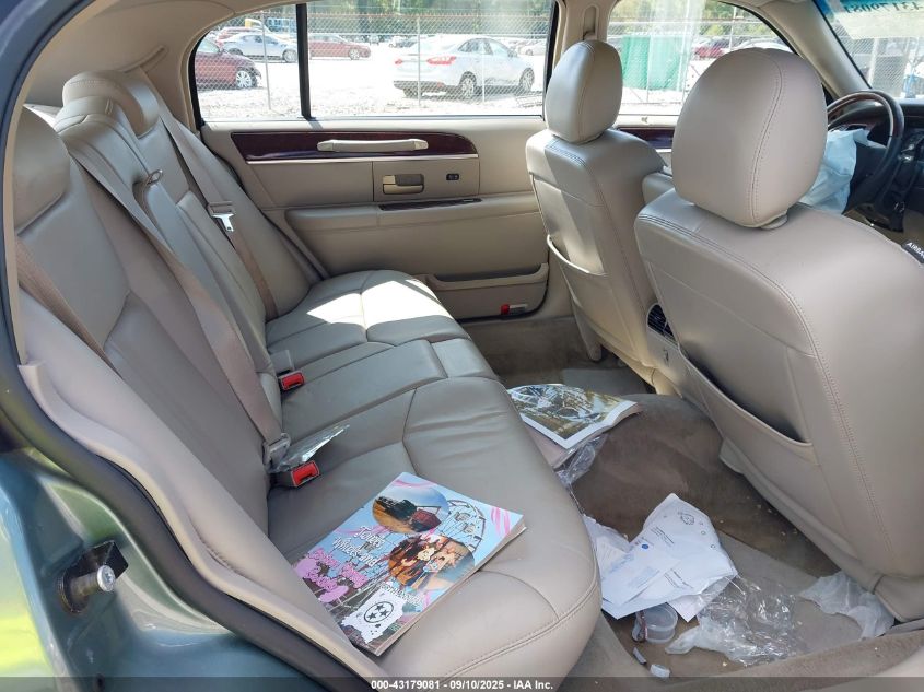 2006 Lincoln Town Car Signature L VIN: 1LNHM85V86Y626640 Lot: 43179081