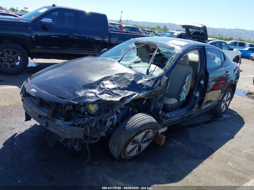 2013 Kia Optima Hybrid VIN: KNAGN4AD7D5037872 Lot: 43179100