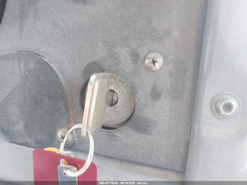 2017 Isuzu Reach VIN: JALB4T179H7W00771 Lot: 43179248