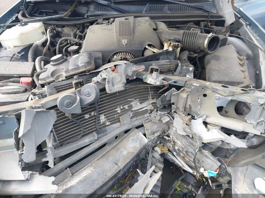 2003 Lincoln Town Car Executive VIN: 1LNHM81W93Y663044 Lot: 43179320