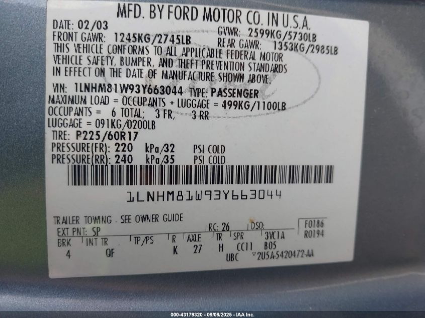 2003 Lincoln Town Car Executive VIN: 1LNHM81W93Y663044 Lot: 43179320