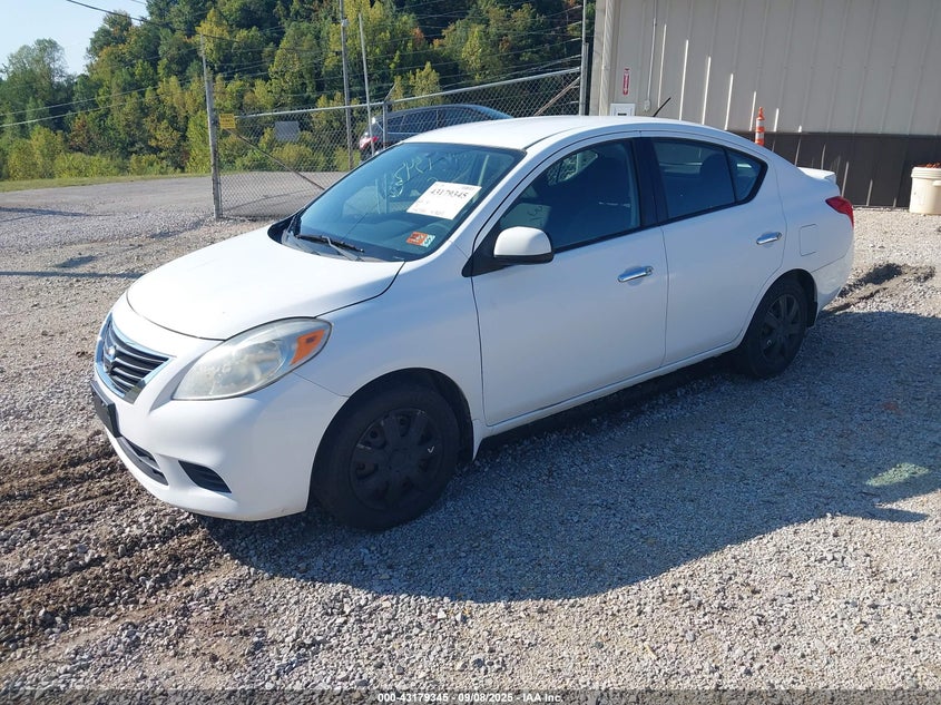 2014 NISSAN VERSA 1.6 SV - 3N1CN7AP3EL818113
