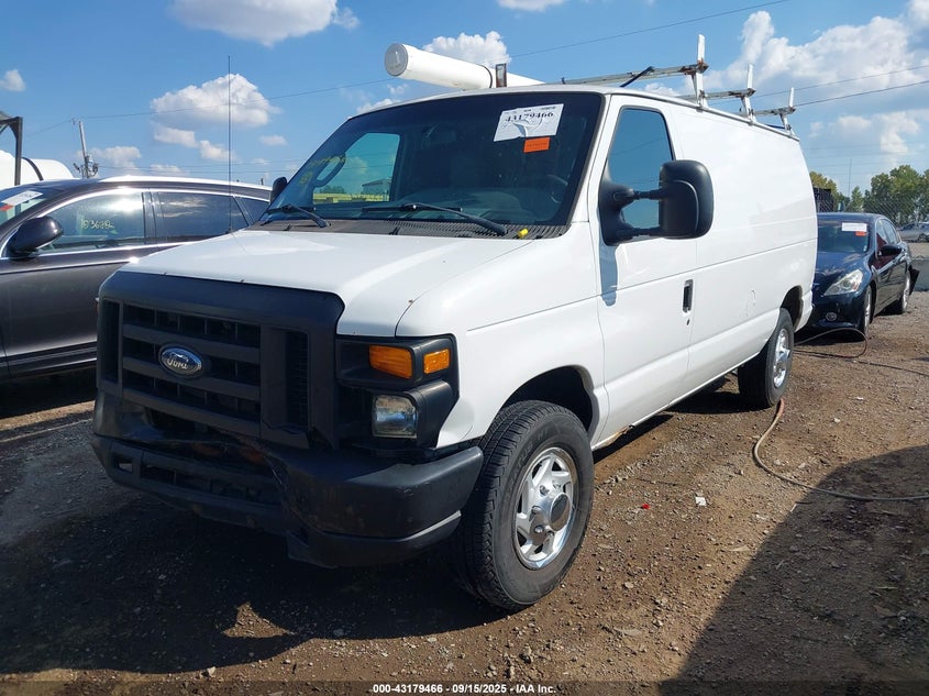 1FTNE2EW0BDA45533 2011 FORD ECONOLINE photo no. 2