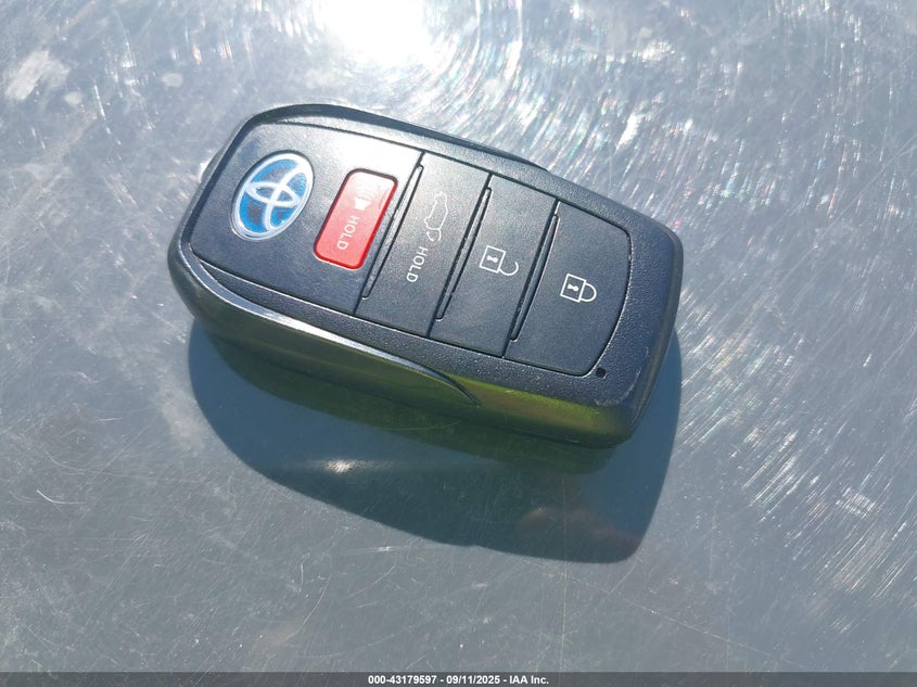 2021 TOYOTA VENZA LIMITED JTEAAAAH2MJ010410