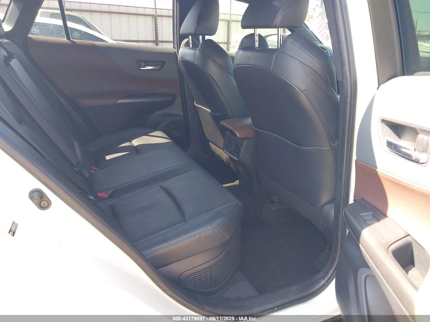 2021 TOYOTA VENZA LIMITED JTEAAAAH2MJ010410