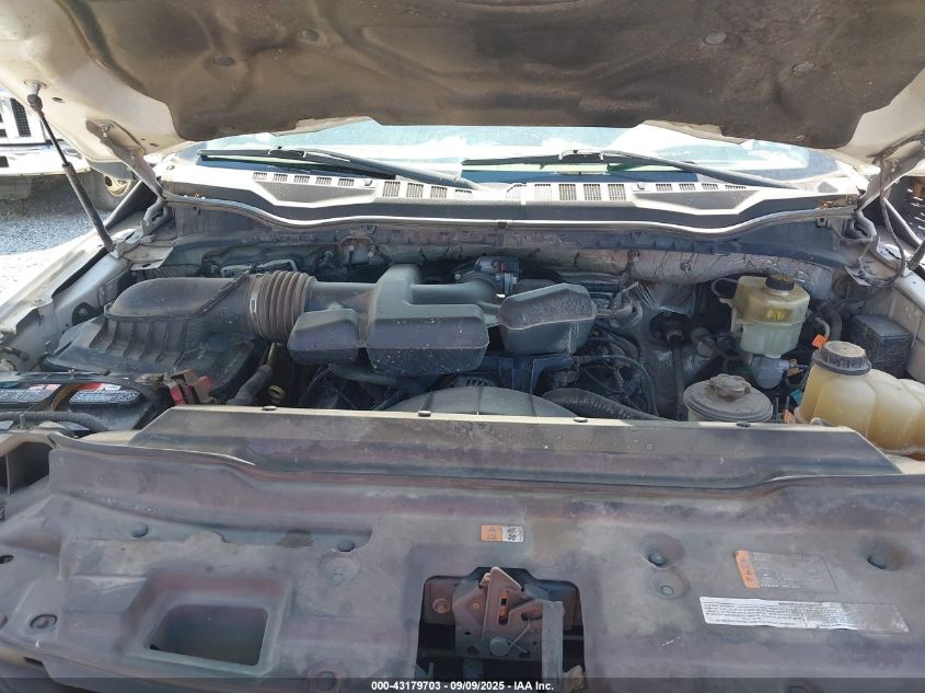 2017 Ford F-350 Chassis Xl VIN: 1FDRF3G67HEB50845 Lot: 43179703