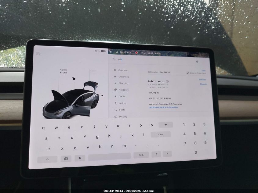 2018 Tesla Model 3 Long Range/Performance VIN: 5YJ3E1EB0JF119149 Lot: 43179814