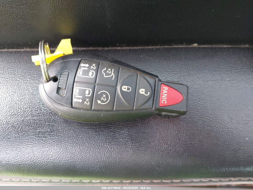 2016 Chrysler Town & Country Touring VIN: 2C4RC1BG2GR303697 Lot: 43179830