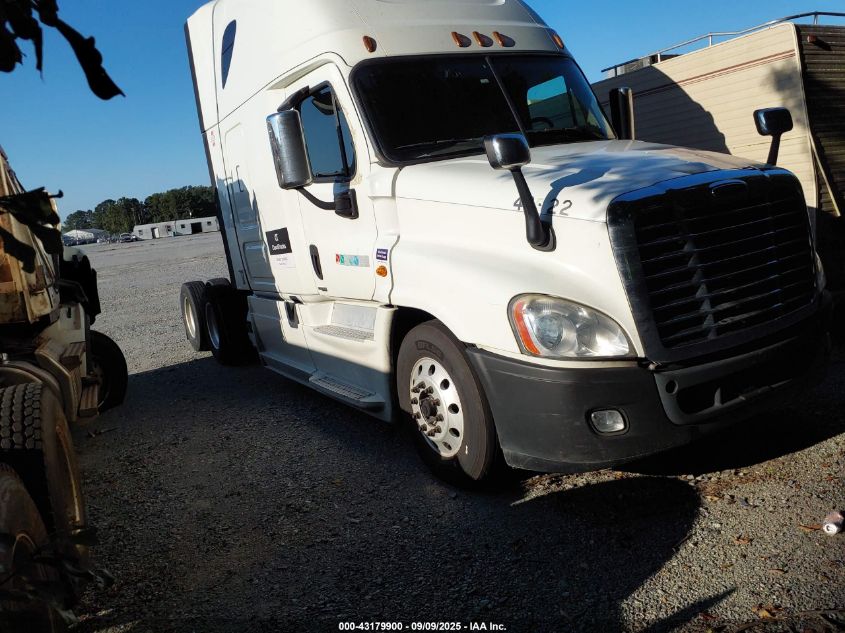 FREIGHTLINER CASCADIA 125 2018. Lot# 43179900. VIN 1FUJGLDR3JLJM5228. Photo 1