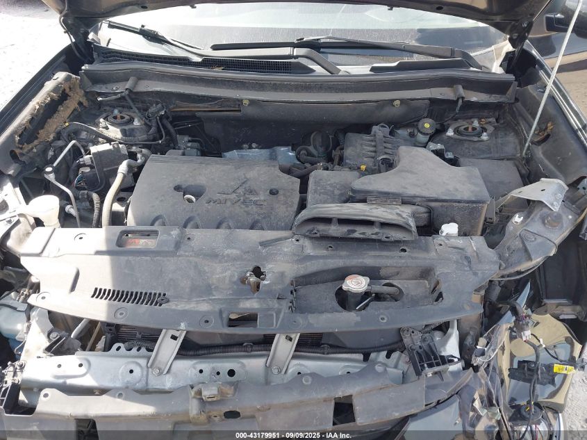 2020 Mitsubishi Outlander Sel 2.4 S-Awc VIN: JA4AZ3A33LZ018104 Lot: 43179951