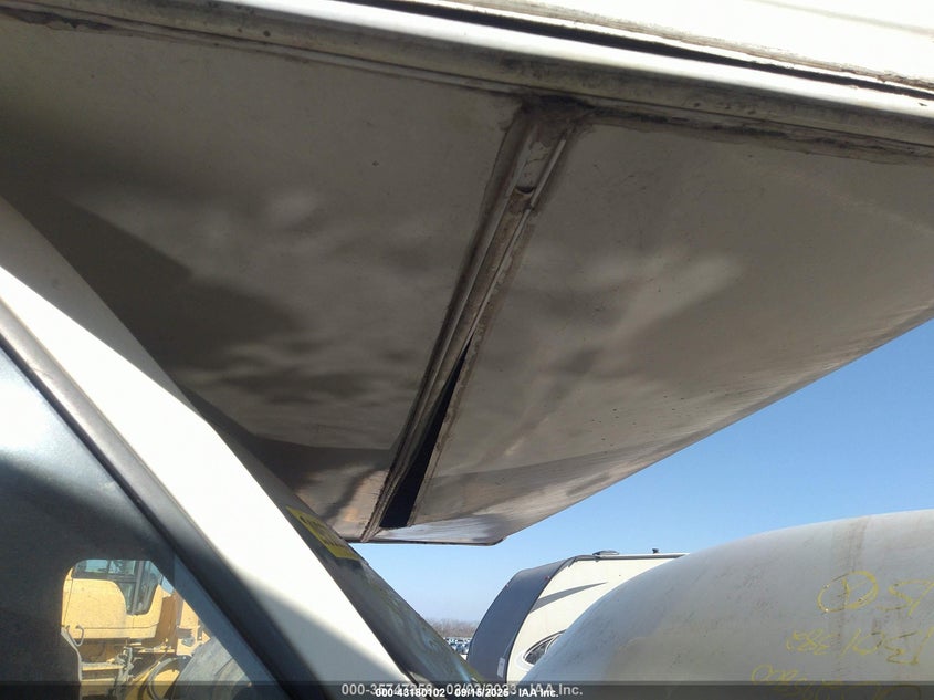 1993 Ford Econoline E350 Cutaway Van VIN: 1FDKE30G6PHB01382 Lot: 43180102