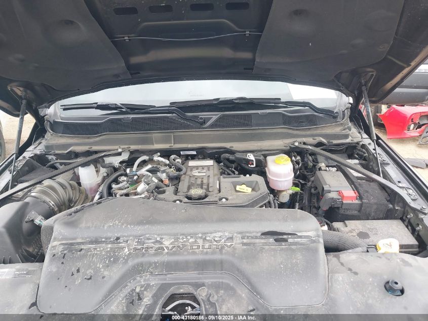 2025 Ram 3500 Laramie 4X4 8' Box VIN: 3C63RRJL6SG555430 Lot: 43180186